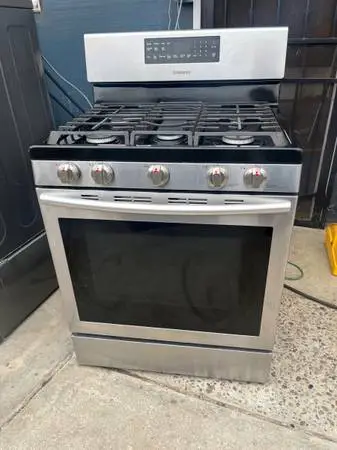 Samsung gas air fry range
