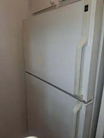 Refridgerator