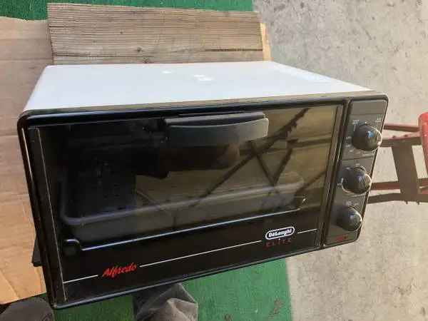 TOASTER OVER BAKE BROIL