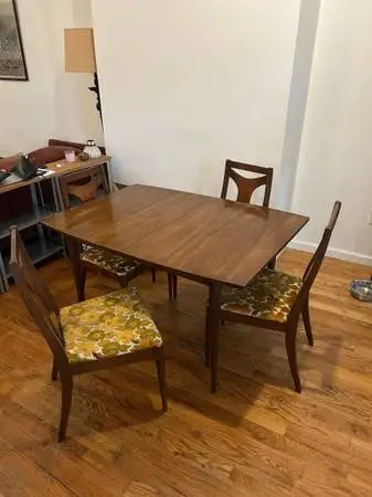 Midcentury Broyhill Dining Table and Chairs