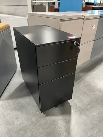 USED MOBILE FILE / TABLE