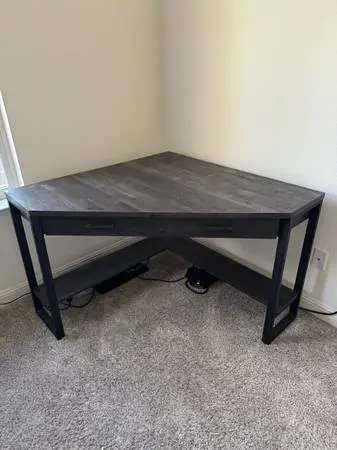 Corner Desk