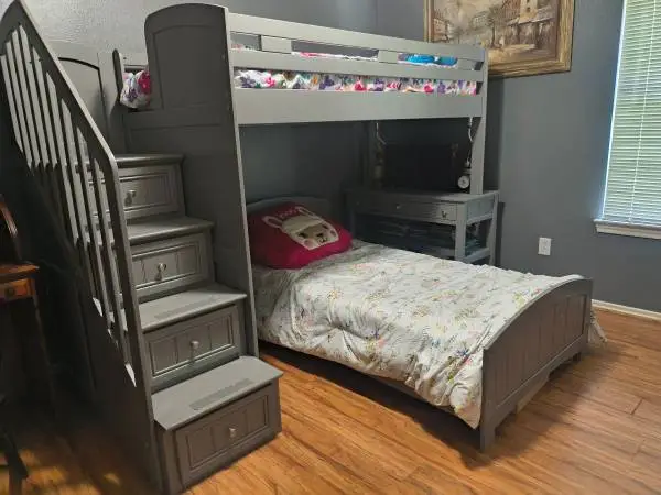 Bunk beds with full size mattresses