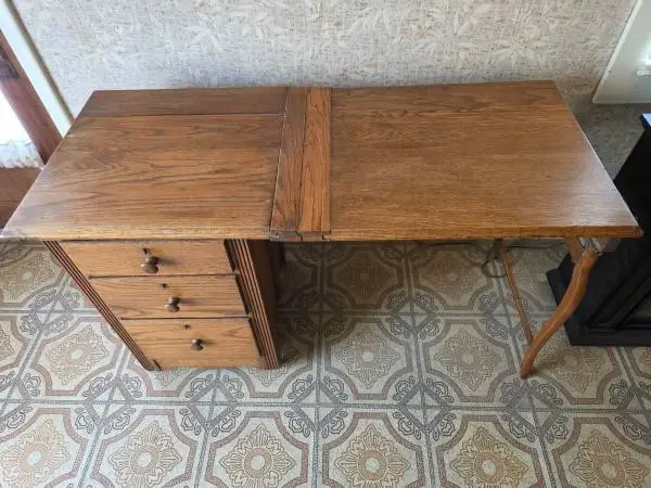VINTAGE ** OAK ** SEWING ** CABINET ** WITH ** LEAF