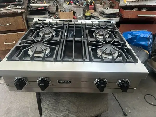 30  Viking Rangetop n  30 Downdraft