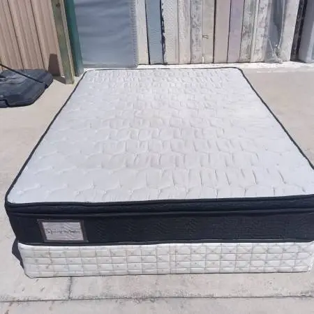 Queen pillowtop mattress and box spring