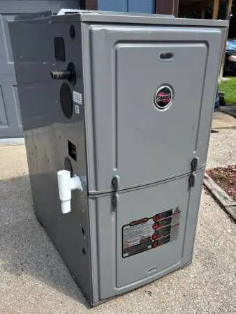 Rheem Classic Series Gas Furnace 60,000 BTU 95% AFUE Used 8 Years