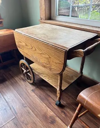 Mini table or food cart
