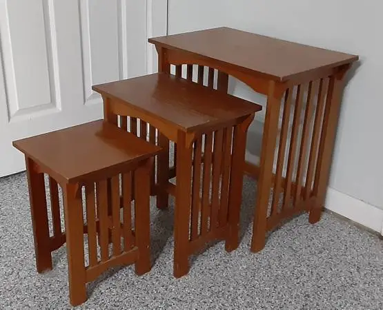 Set of 3 Solid Wood Nesting Tables