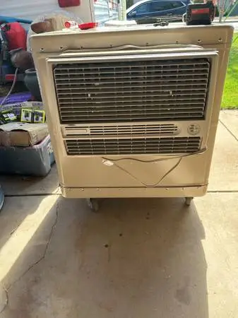 New Champion Window Cooler  2 Speed For 1600sq-ft