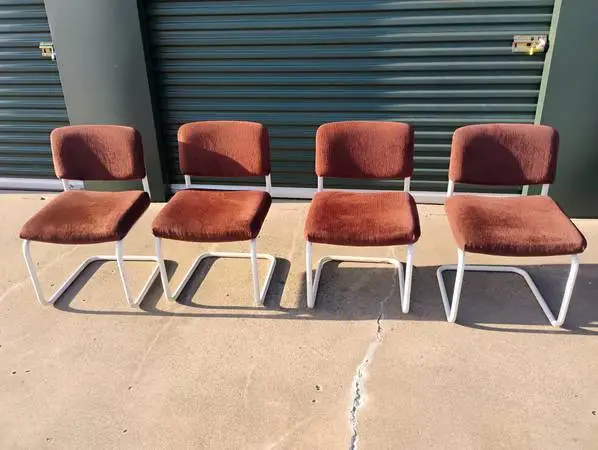 4 Matching Chairs