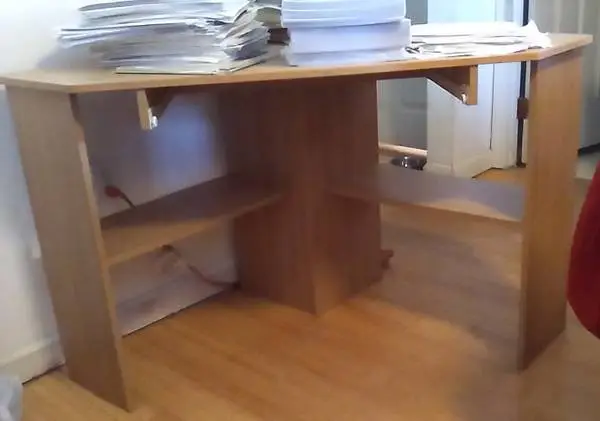 Small Corner Desk