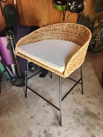 Steel / wicker Bar stools (x2)