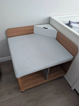 Beautiful Kids Kraft corner reading nook