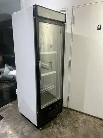 Maxx Cold Reach-In Refrigerator - runs strong -- $200