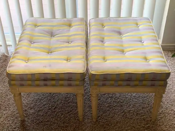 Decorative Seating/Bench/footstool