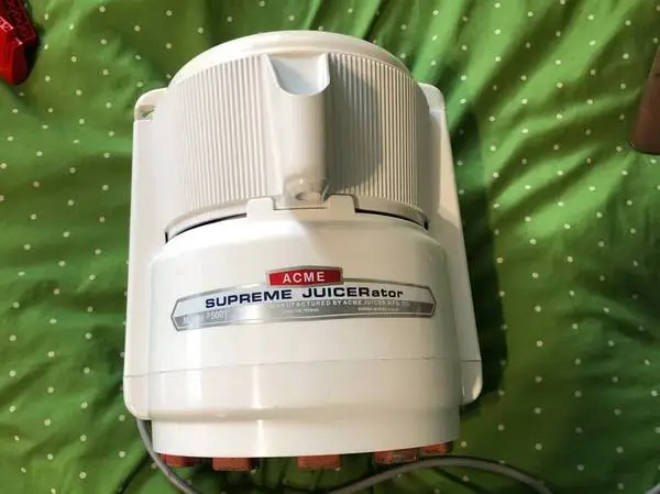 ACME Juicer Supreme Juicerator model 5001