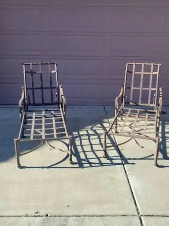 High end Cast Aluminum Chaise Lounge set