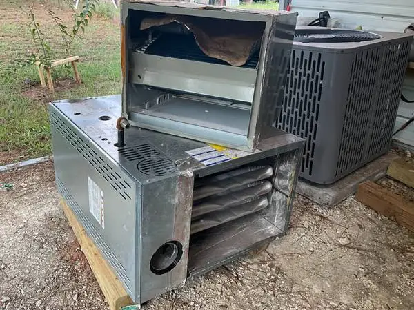 RUNTRU 2.5 Ton R410A AC Condenser, furnace & coil