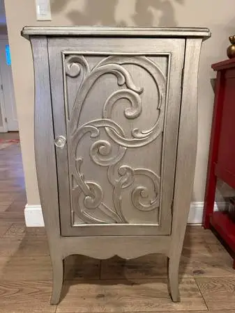 Accent Cabinet