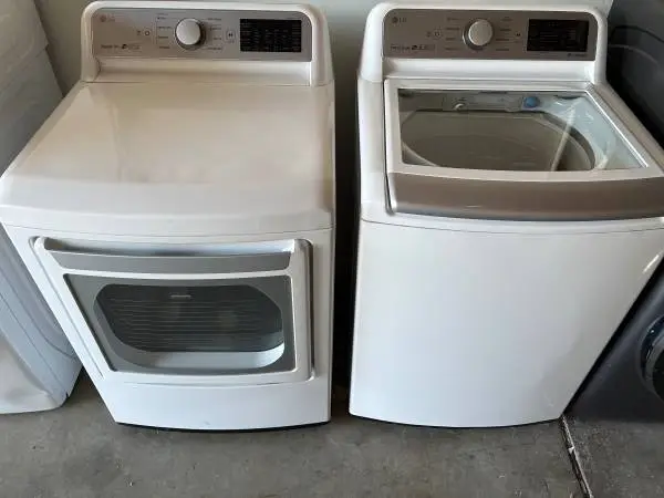 LG WASHER AND GAS DRYER