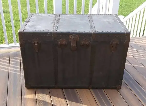 Large Biltrite Vintage Trunk