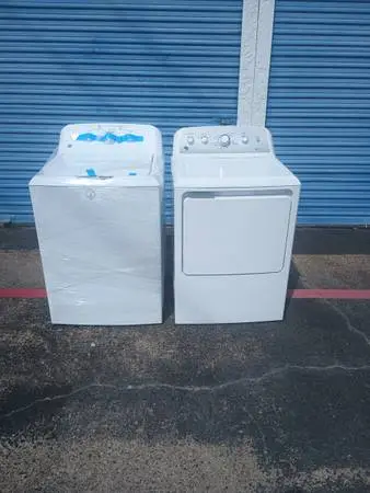 Brand New Washer Slightly Used Dryer