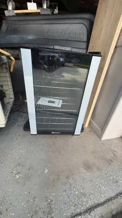 WINE ENTHUSIAST BEVERAGE/ WINE COOLER