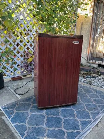 refrigerator - bar size