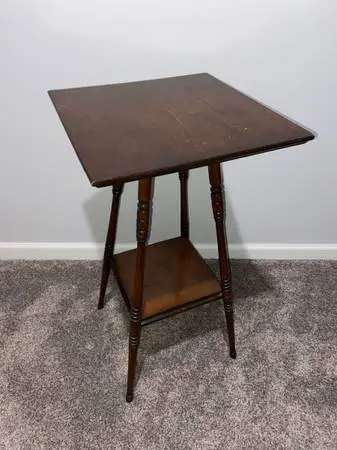 Plant Table - Stand
