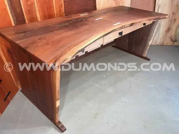 Handmade desks by Dumonds.com