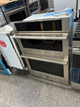 JennAir RISE Microwave Oven Combo Smart