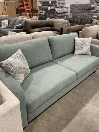 🛋️ Brand New Sofas & Sectionals – Same Day Pickup!