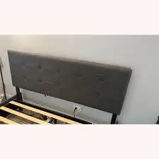 Grey Platform Queen Bed with Drawers
