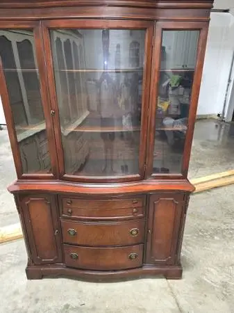 WOOD Cabinet with Glass Doors