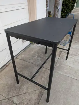 Counter high black table in excellent condition