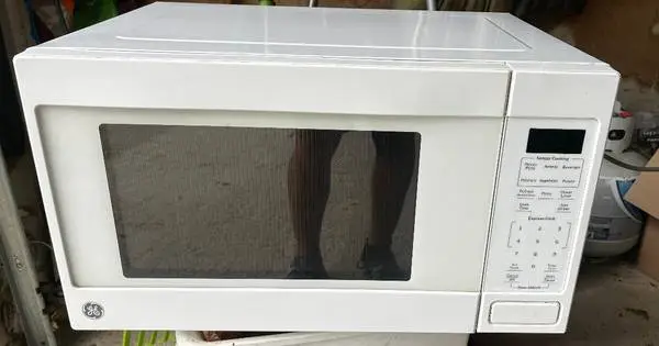 GE MICROWAVE