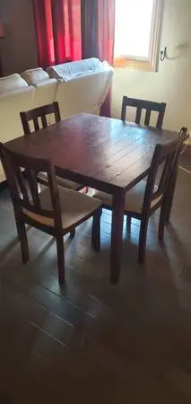 Coffee table and 4 chairs