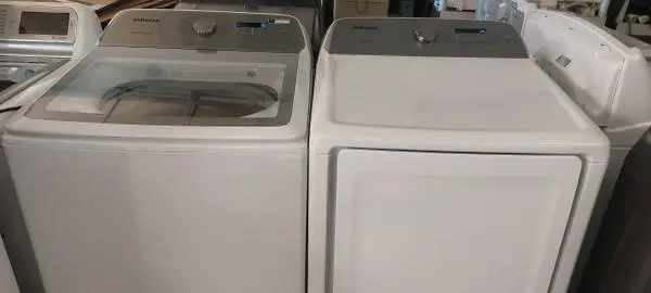Samsung Top Load Washer And Gas Dryer