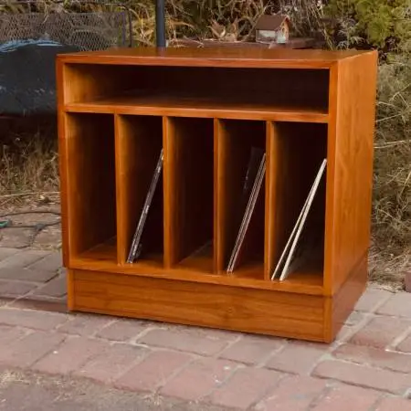 Beautiful Vtg teak Danish Modern🇩🇰  MCM LP Record Credenza/Organizer