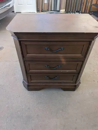 3 Drawer Solid Wood Night Stand