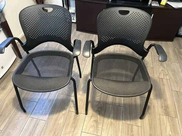 herman miller caper side chair black seat