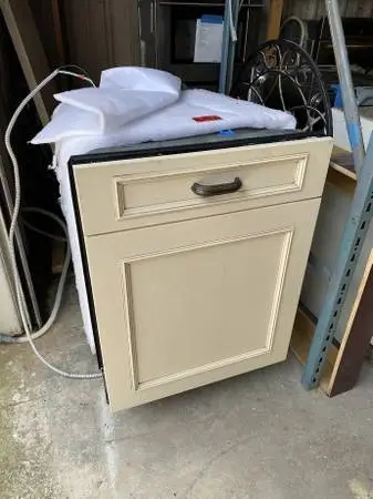 Off White Panel KitchenAid Dishwasher Model #KUDS03FTPAO Used