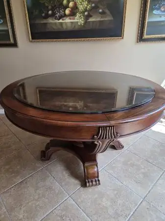 Round Dining Table