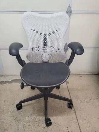Herman Miller Mirra Ergonomic Computer Desk Task Office Chair