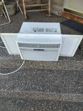 Air conditioner window type
