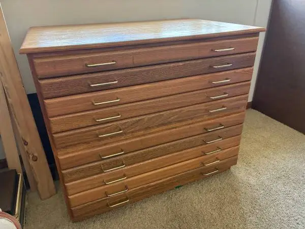 Richeson Oak 10-Drawer Flat File in excellent condition