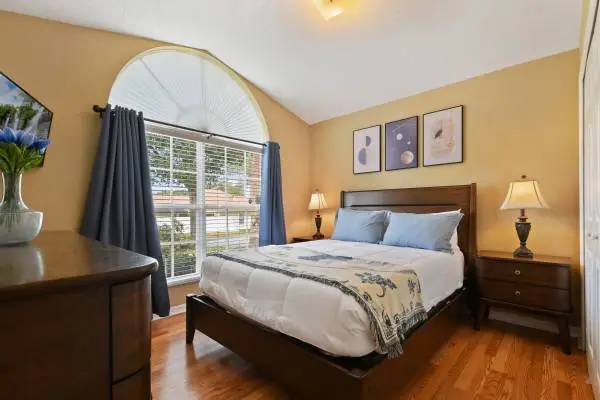 LAST CHANCE / MOVING SALE / GARAGE SALE - Bedroom/Living/Dining Furn.