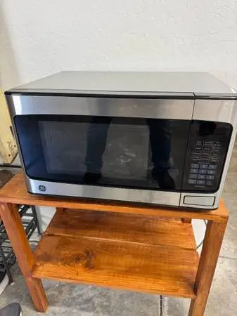 GE microwave