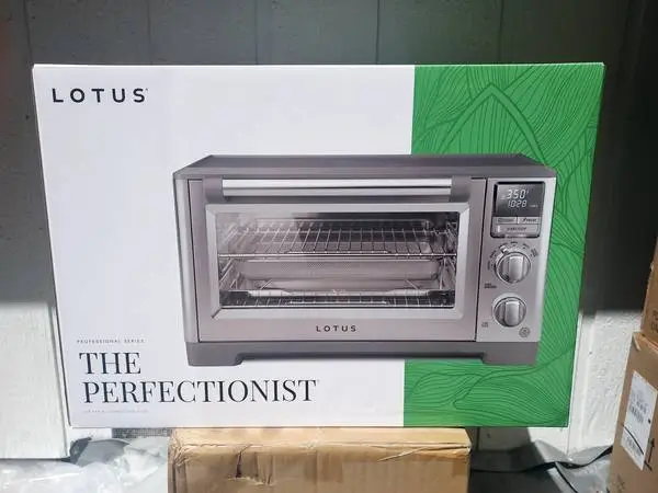 Lotus Professional Series The Perfectionist™ Oven